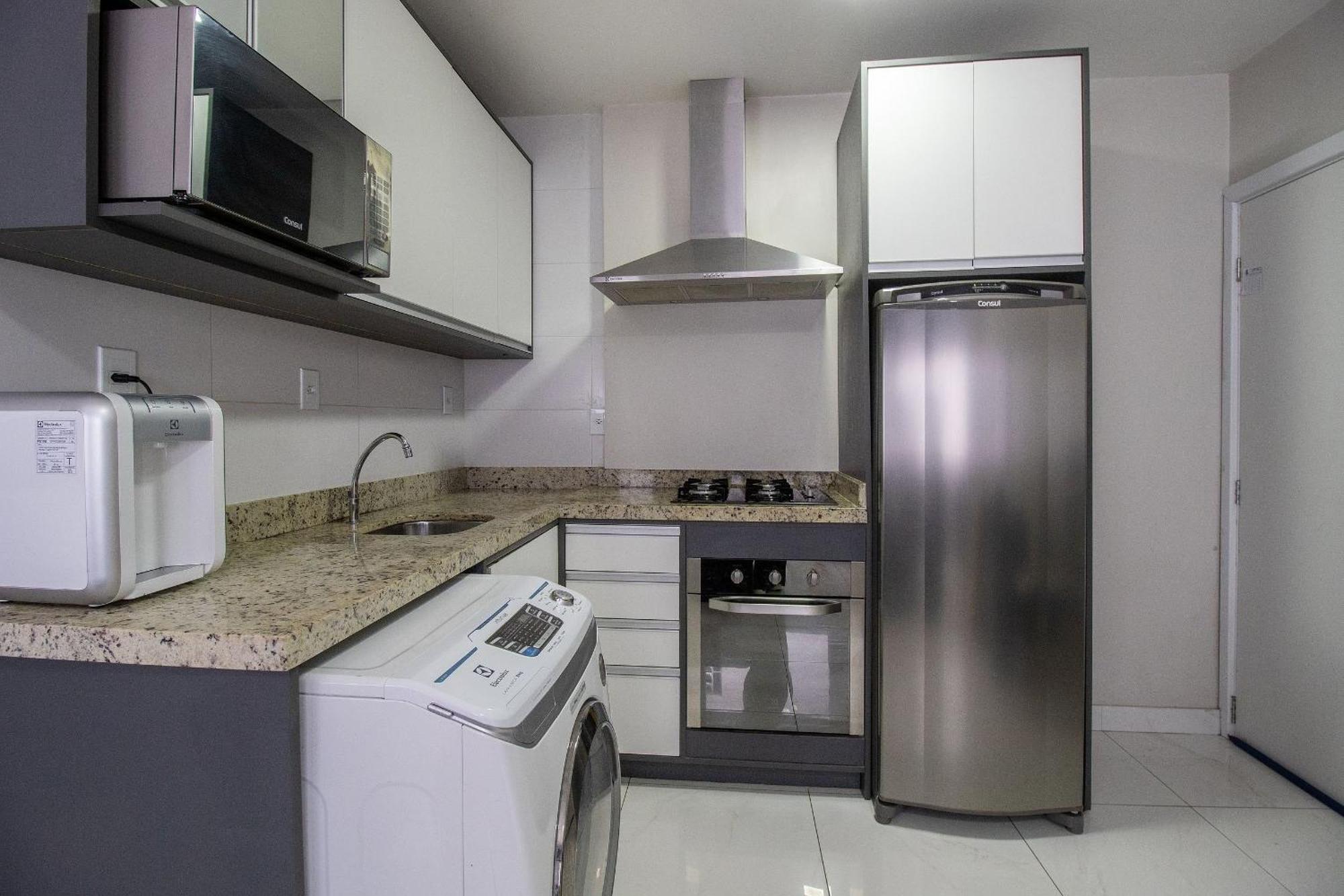 Ferienwohnung Pos25B - Climatizado, Tv Smart, Garagem, Wi-Fi Balneário Camboriú Exterior foto